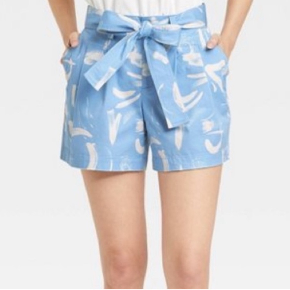 A new day printed‎ shorts sz 18